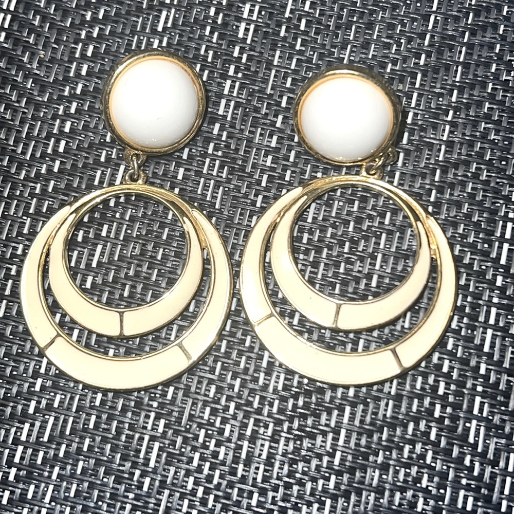 Vintage 80’s Daria Cream  Enamel & Gold Pierced Earrings  2” drop